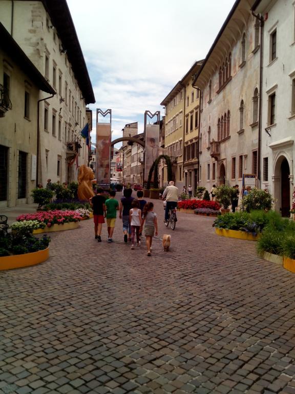 Alloggio Ponte Dei Cavalleggeri Hotel Trento Exterior photo